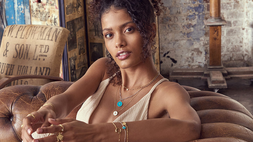 How to Wear Mix & Match Metal Jewellery